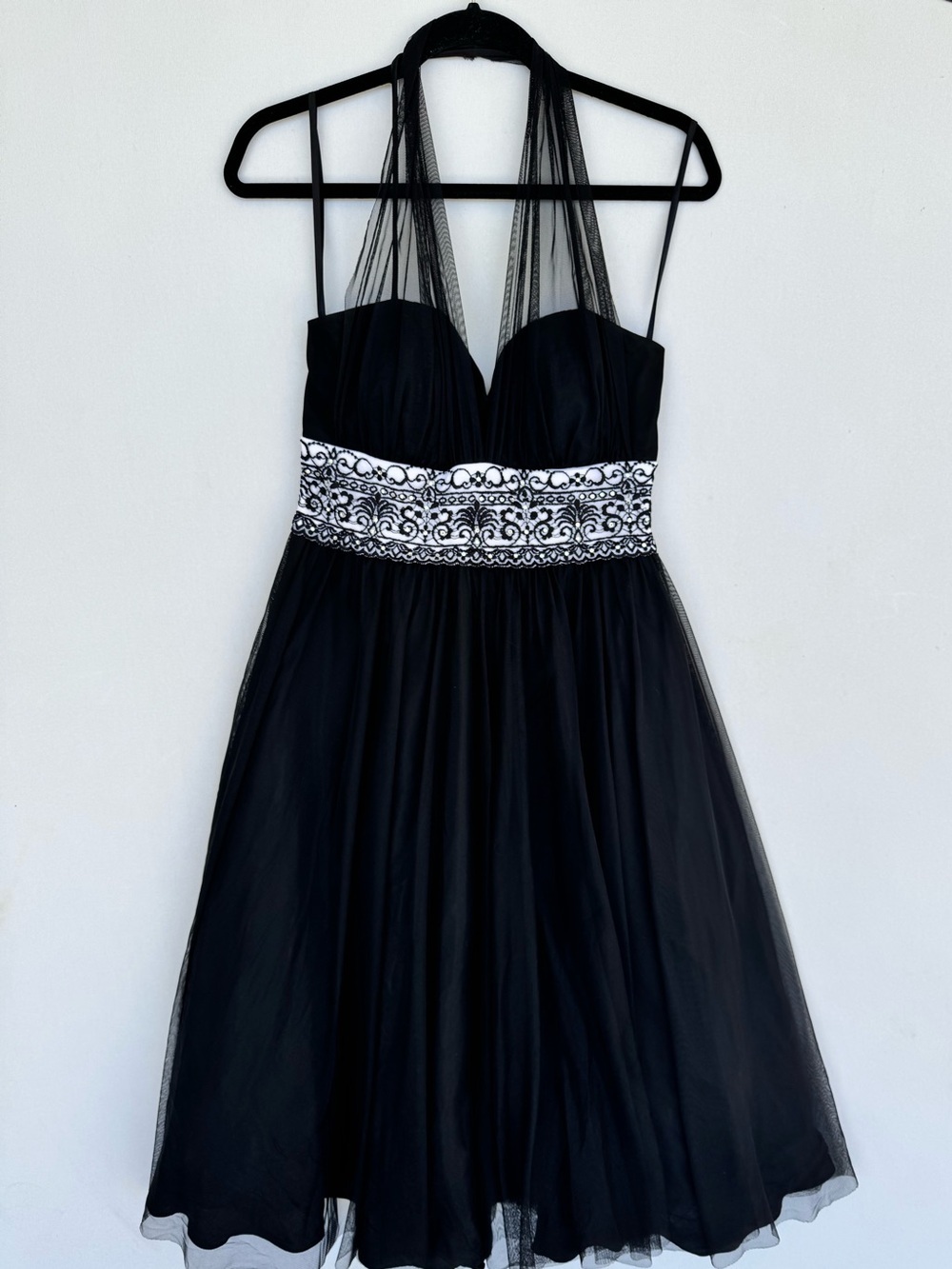Betsy & Adam Black Halter Prom Dress with White Embroidered Waistband